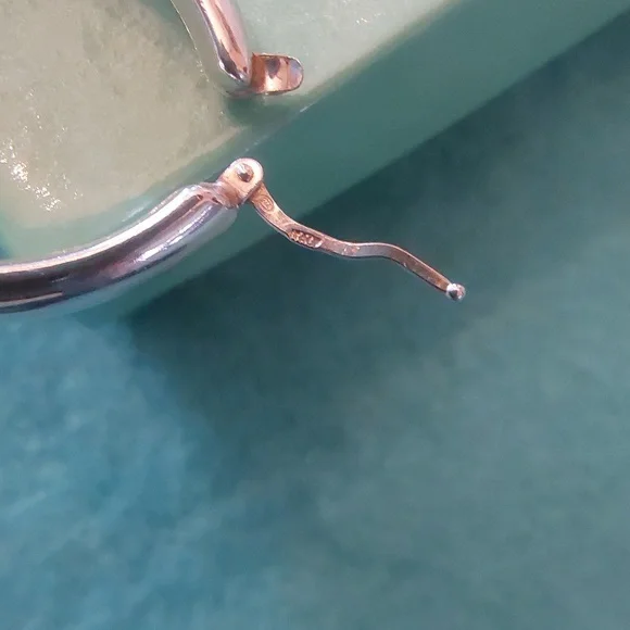 Italian Sterling Silver Oval Hoop Earrings - Picture 6 of 6